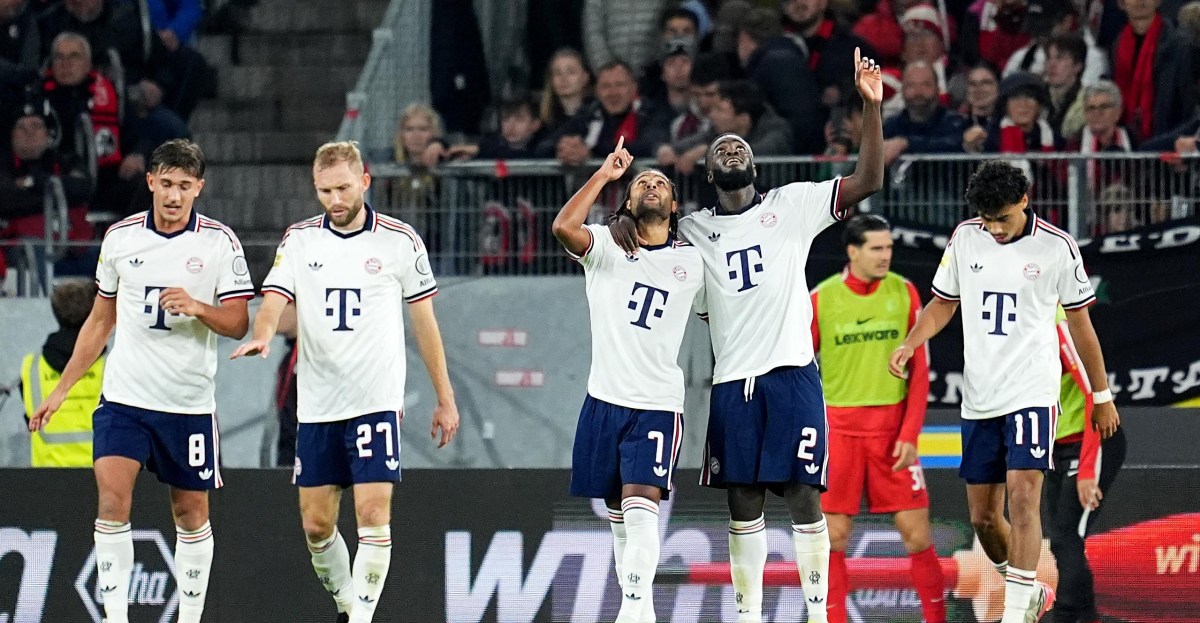 Upamecano part de sa moitié de terrain et ouvre le score face à Fribourg